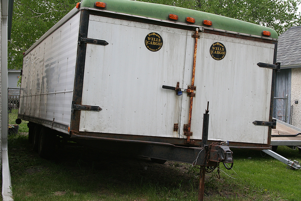 wells cargo 4 place enclosed trailer Trailers & Trailer Parts For